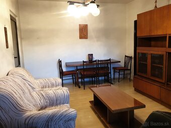 ⌂ Prenájom 2-izbový byt s balkónom 56 m2 Prievidzská Handlov - 9