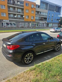 Predaj auta BMW X4 - 9