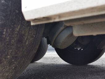 Prodám valníkový návěs KRONE SD - 9