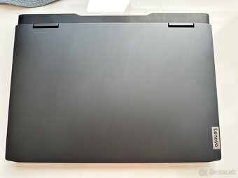 LENOVO IdeaPad Gaming 3 RTX4050 6GB - 9