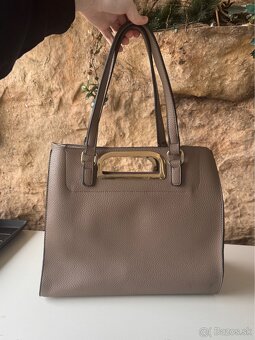 Nová hnedá kabelka na plece aj do ruky - 9