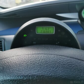 Peugeot 807. 94kw 7 miestny - 9