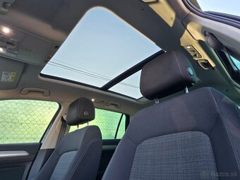 Volkswagen Passat 4MOTION 2.0TDI 140kW DSG/PANO/LED/KAMERA - 9