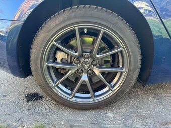 Predám Tesla Model 3 Deep Blue Long Range 75 kWh odpočet DPH - 9