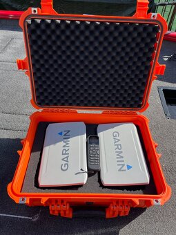 motorový čln Tracker Pro 175 Team, Garmin udh9+force - 9