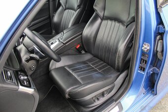 BMW M5 Sedan - 9