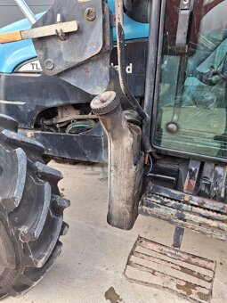 NEW HOLLAND TL 100 A + Čelný nakladač, 4562 mth - 9