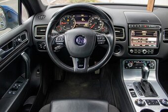 Volkswagen Touareg II 3.0 V6 TDI BMT 4MOTION R-Line, 193 kW, - 9