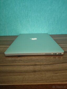 Apple MacBook Pro 15 A1398 – i7 / 8GB / 256GB - 9