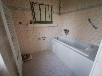 41170-Zrekonštruovaný 2,5 izbový byt Tvrdomestice, 54 m2 - 9