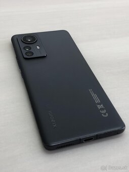 XIAOMI 12 PRO 5G • 256 GB • 8 GB RAM - 9