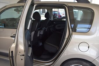 Citroën C3 Picasso 1,6 i 88 kW, pano,klima,TZ,bluetooth, - 9