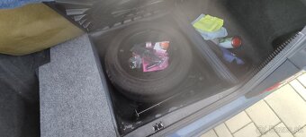 PREDÁM - VYMENÍM MERCEDES W124 - E200 - 9