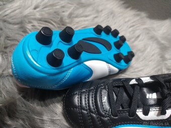 Dětské kopačky (Puma EUR 28). - 9