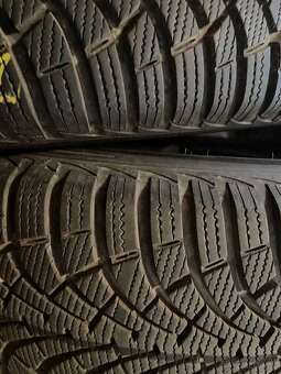 zimne pneu 205/55r16 good year - 9