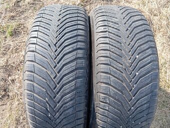 215/55r17 4ks zimne - 9