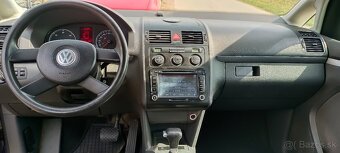 Touran DSG 239000km bez DPF nová STK - 9