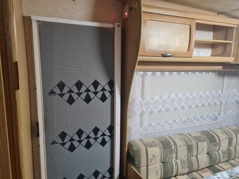 Predám karavan obytný príves - 9