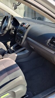Vw Jetta 1.9 TDI 77 Kw r.v.2005 - 9