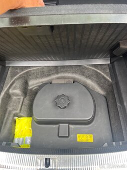 Audi A4, 2.0 TDi 130kw - 9