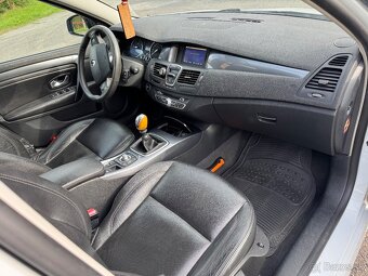 RENAULT LAGUNA 3 kombi 1.5dci 110ps M6 rv 2011 - 9
