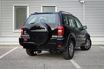 Toyota RAV 4 2.0 D-4D 4x4 - 9