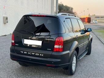 Ssangyong Rexton RX 270 2009 4X4 FACELIFT KRASNY STAV - 9