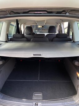 Volkswagen touran - 9