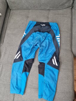 Predám výstroj na motocross - 9