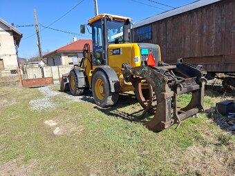 JCB 411 - 9