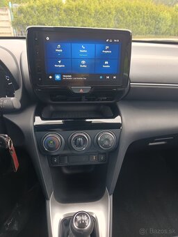 Toyota Yaris Cross 1.5 - 9