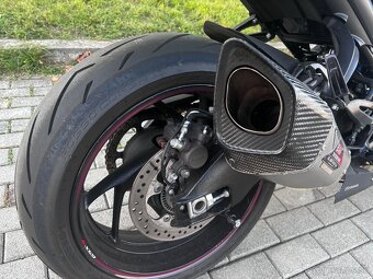 Suzuki GSX-S 1000 - 9