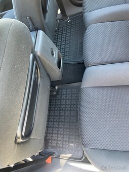 Ford C-max 2,0 benzin+ plyn - 9