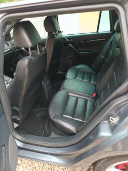 Škoda Octavia 2.0 Tdi RS DSG - 9