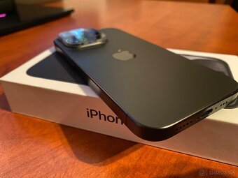 Iphone 15 Pro 256 GB - 9
