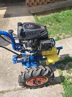 Malotraktor agzat Rato 225 DIF - 9