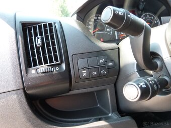 Peugeot Boxer Furgon 2.2 BlueHDi 140k 335 L2H2 Pack - 9