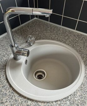 Venkovská kuchyňská linka s vestavěnými spotřebiči,5627 - 9