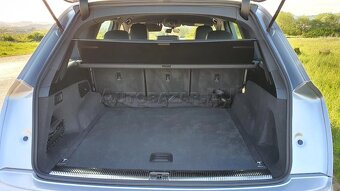 Audi SQ7 4.0 TDI 435k full. matrix. natacanie zadnych kolies - 9