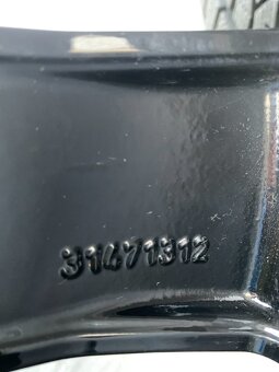 R18 ORIG.ZIMNÍ KOLA VOLVO S60/V60 235/45/18 DOT25 - 9