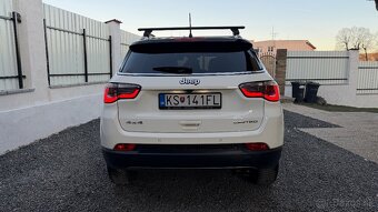 Jeep Compass 4x4 - 9