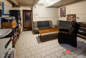 Predaj 3 izbový byt v centre Piešťan 106m2 + pivnica 13m2 - 9