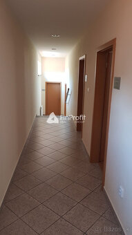 Predám polyfunkčný objekt Nitra vhodný na všetky činnosti. - 9