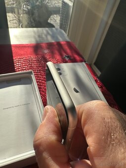 iPhone 11 White 64 GB - 9