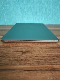 MacBook Air 2020 | i7 • 8GB • 512GB SSD - 9
