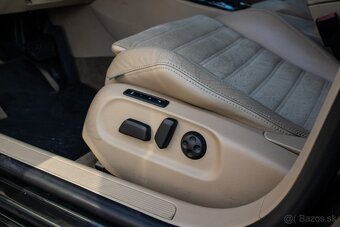 Volkswagen Passat 3.2 V6 Highline DSG 4-Motion - 9