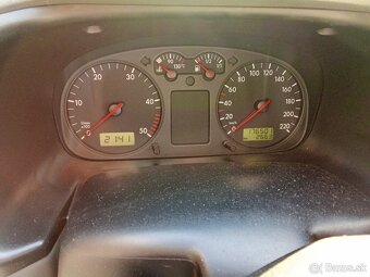 Volkswagen T4 Multivan - 9