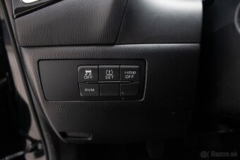 Mazda 3 Takumi 88kW MT/6 - 9
