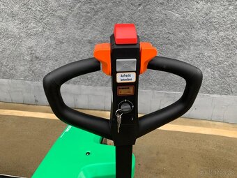 Elektrický paletový vozík Hangcha CBD20-WD-I - 9