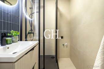 Modrý klenot v centre mesta | KARPATSKÁ - Kuzmányho | 1-izbo - 9